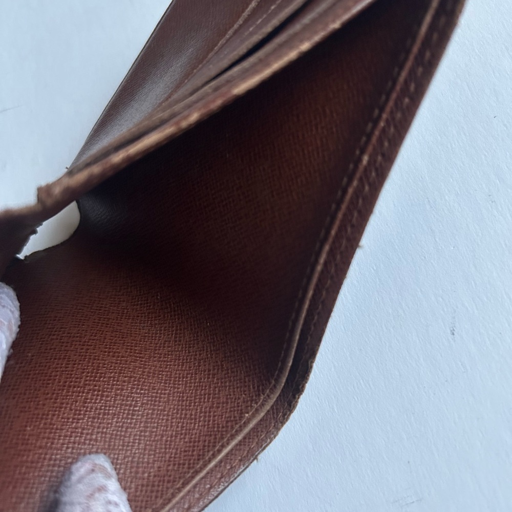 Louis Vuitton Monogram Marco Wallet - Picture 7 of 7